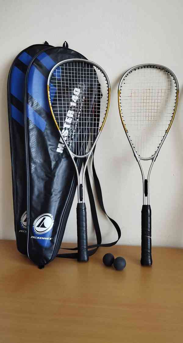 Raketa tenis a tři rakety na squash za cenu jedné - foto 3
