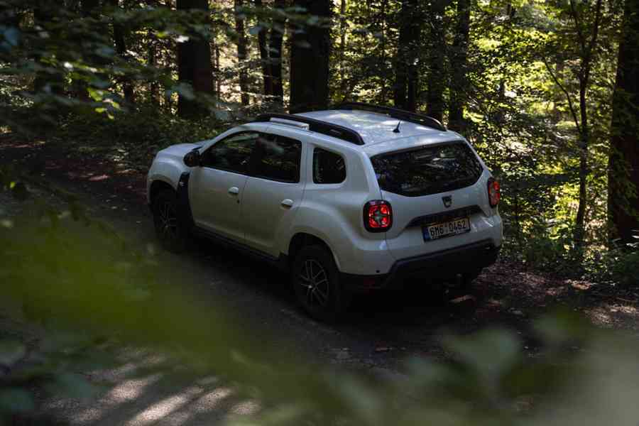 Dacia Duster 1,2 4x4 2018 - foto 1