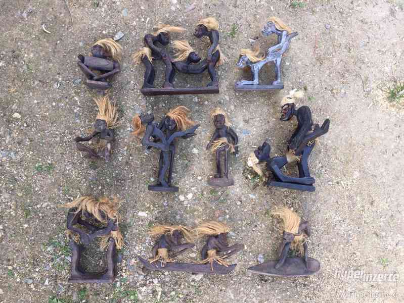 Dřevěné etno figurky Komodo - foto 1