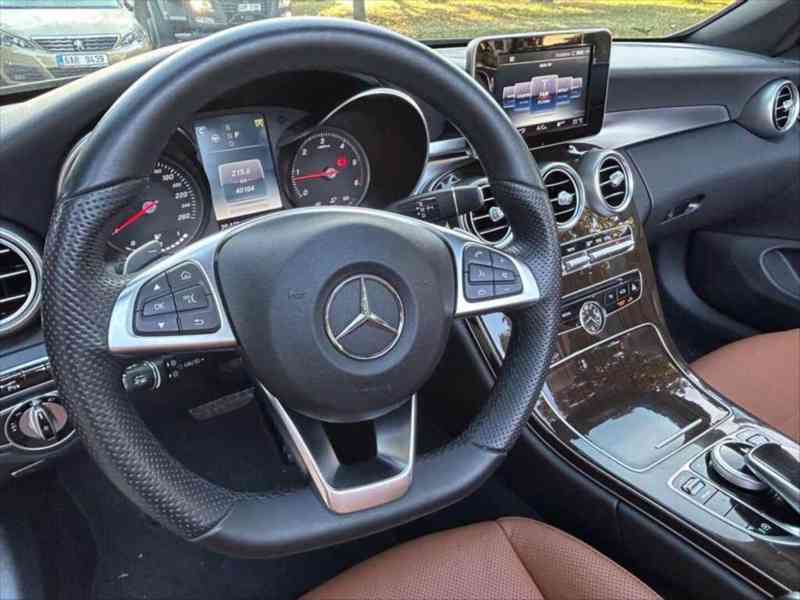 Mercedes-Benz Třídy C 2,2 220 d, 4Matic kabriolet - foto 12