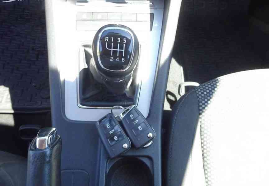 Škoda Octavia 1.2 TSI r.v.2014 (77 kw) ČR - foto 13