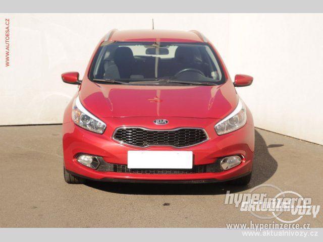Kia Ceed 1.6GDi 1.maj ČR 1.6, benzín, rok 2015 - foto 11