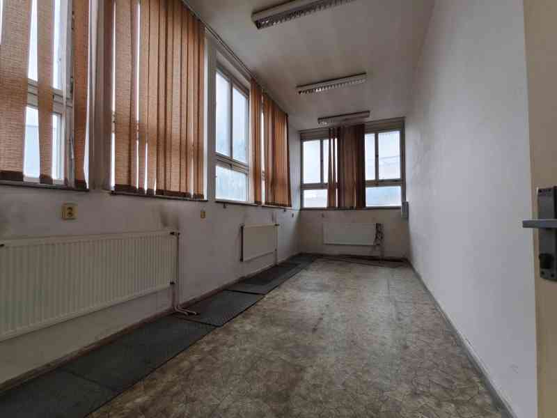 Pronájem halových prostor 1000m2 (Hrádek nad Nisou)  - foto 8