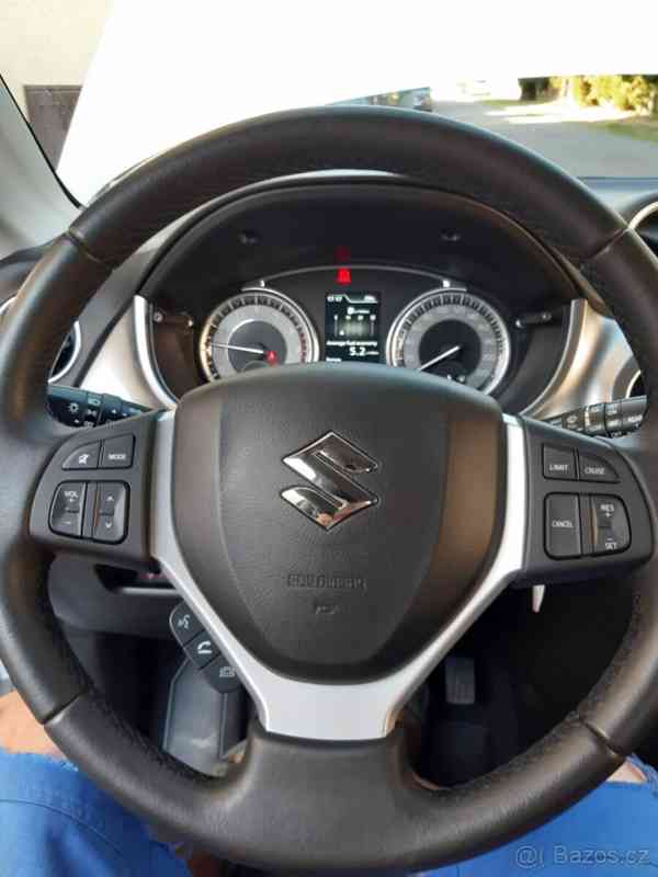 Suzuki Vitara Premium 4x2 - foto 4