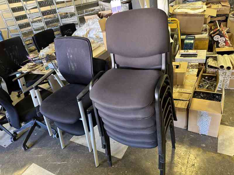 !!! Výprodej kanceláře – mix jednacích židlí - 2,000 Kč - foto 4