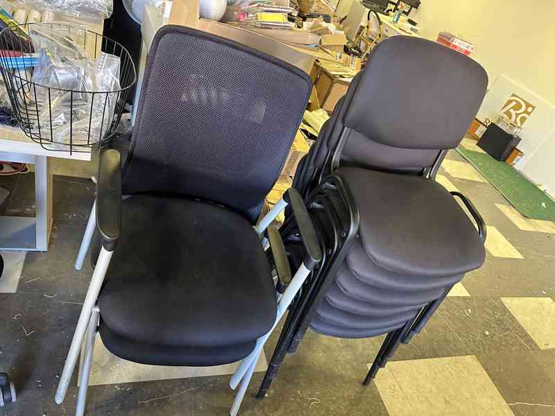 !!! Výprodej kanceláře – mix jednacích židlí - 2,000 Kč - foto 7