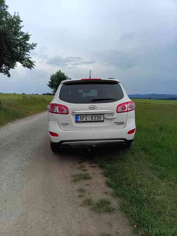 Hyundai Santa Fe 2,2   CRDi AUTOMAT 4x4 , 2012 - foto 4