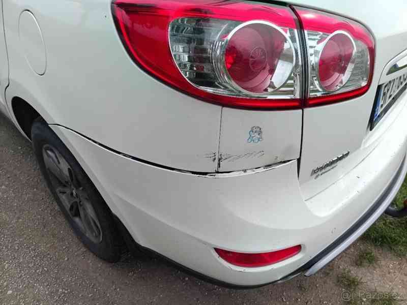 Hyundai Santa Fe 2,2   CRDi AUTOMAT 4x4 , 2012 - foto 6