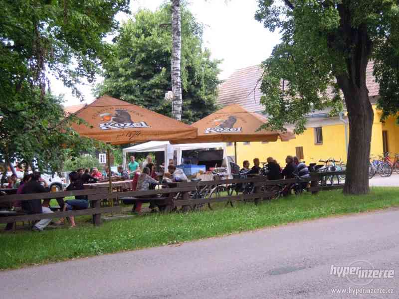 Zavedená  restaurace, PULICKÝ HOSTINEC Pod Lípou - foto 3