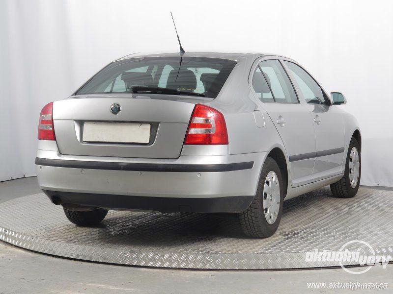 Škoda Octavia 1.6, benzín, r.v. 2007 - foto 4