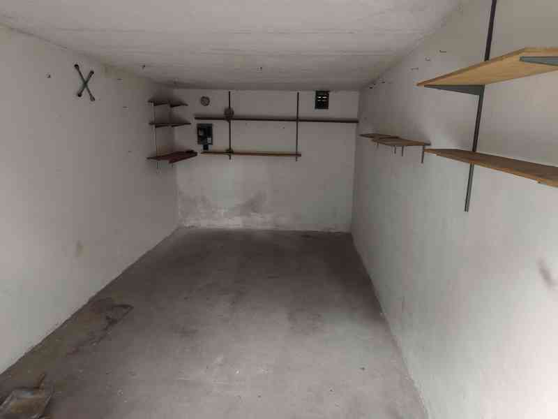 Pronájem garáže 20 m², u papírenské lávky, Plzeň Slovany - foto 3