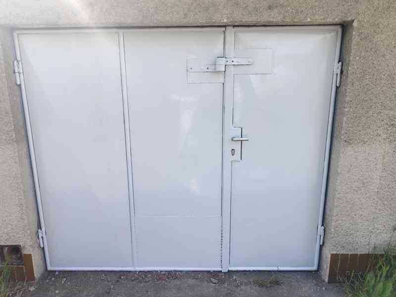 Pronájem garáže 20 m², u papírenské lávky, Plzeň Slovany - foto 2