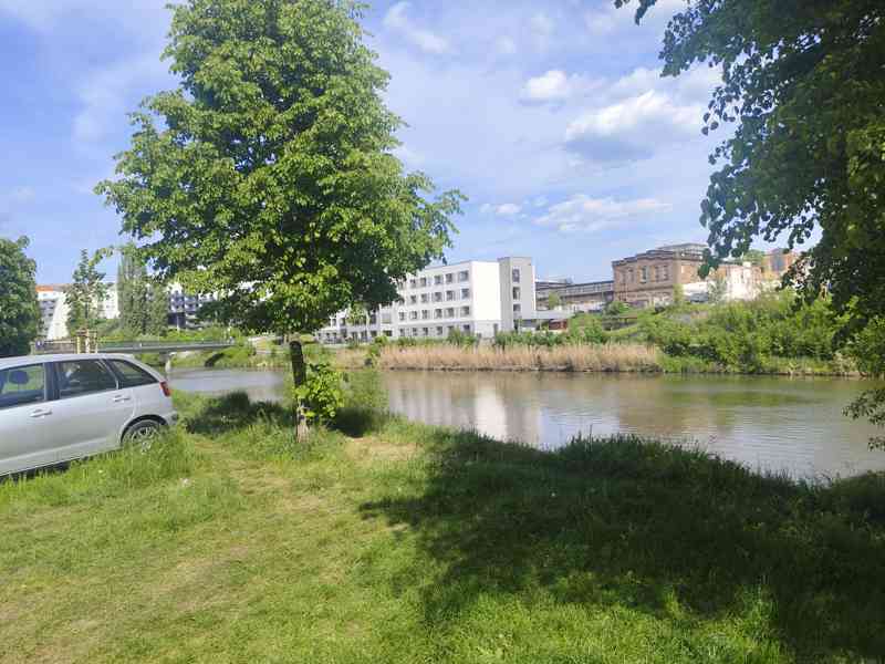 Pronájem garáže 20 m², u papírenské lávky, Plzeň Slovany - foto 5