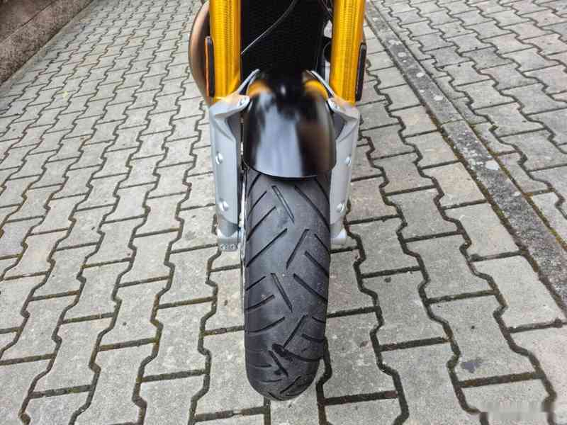 Triumph Thruxton 1200 R - TOP STAV 239.000,- Kč - foto 4