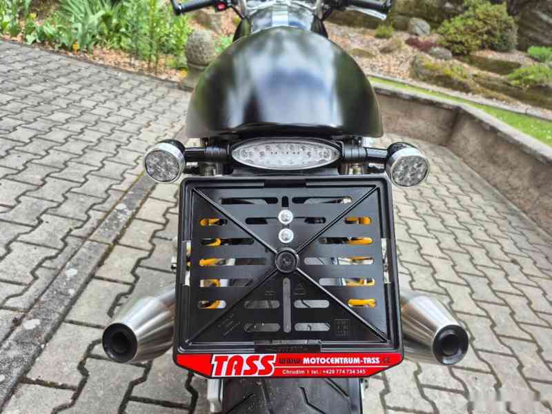 Triumph Thruxton 1200 R - TOP STAV 239.000,- Kč - foto 7