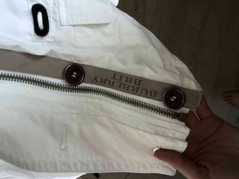 Kabát Burberry Brit - foto 3