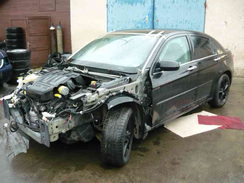 Chrysler Sebring 2,7 Limited 2007-2009 díl - foto 1