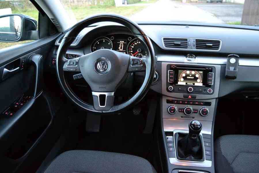 Volkswagen Passat 2.0 TDI 103kW Comfortline kombi - foto 8