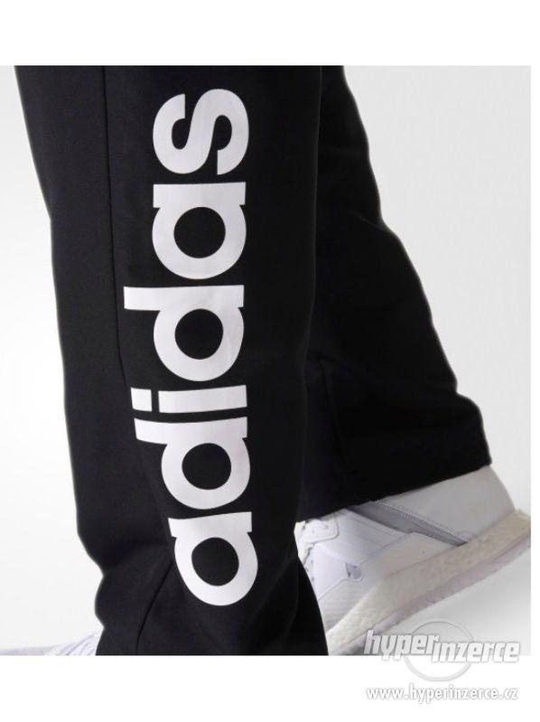 Adidas - Fitness pánské kalhoty Essentials Linear, vel. S - foto 4