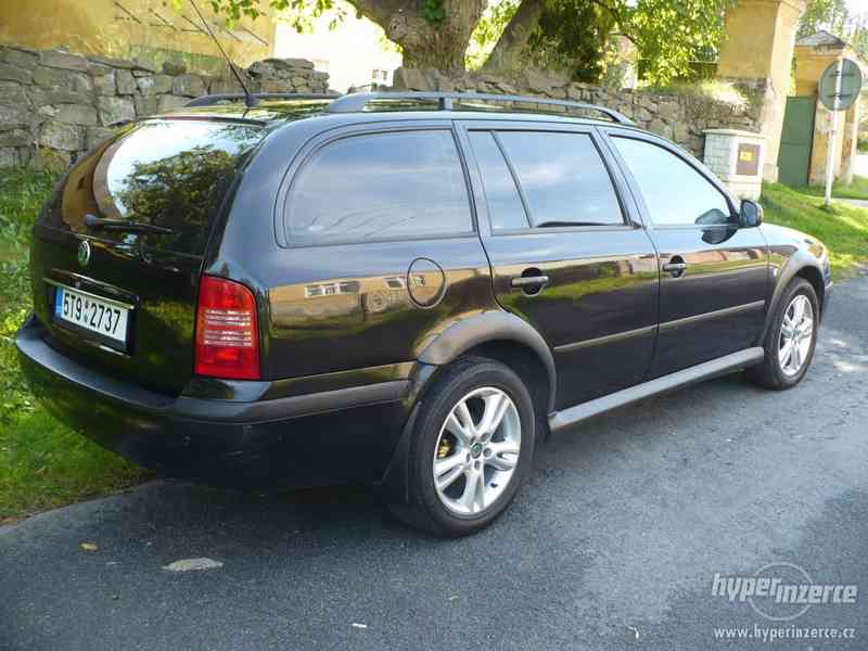 Sada plastové lemy+prahy Škoda Octavia I. - foto 10