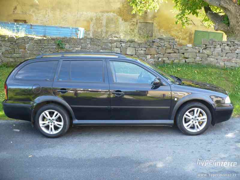 Sada plastové lemy+prahy Škoda Octavia I. - foto 11