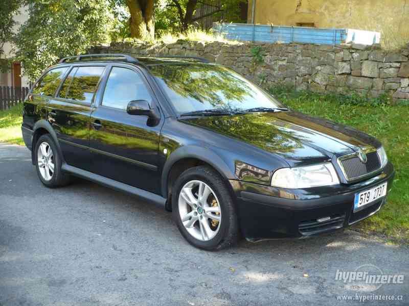 Sada plastové lemy+prahy Škoda Octavia I. - foto 12