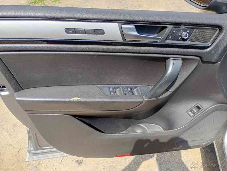 Volkswagen Touareg 3,0   tdi 176kw - foto 8