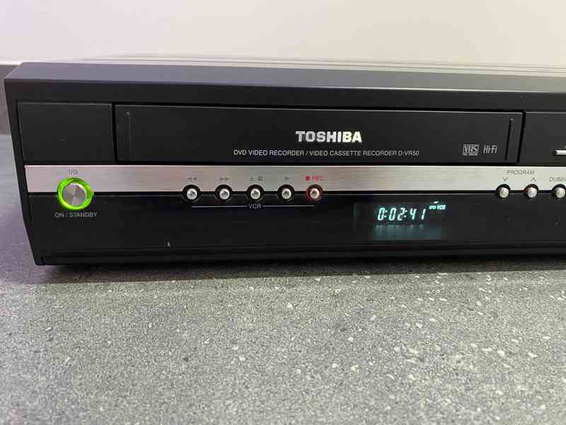 Combo rekordér Toshiba D-VR50, digitalizace VHS  - foto 2