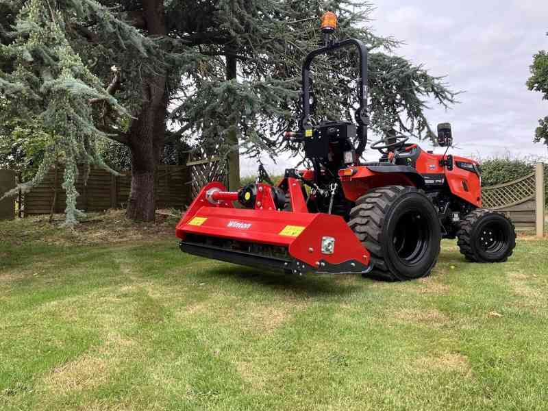 MITSUBISHI STARTRAC 26HP COMPACT TRACTOR WITH TOPPER - foto 2