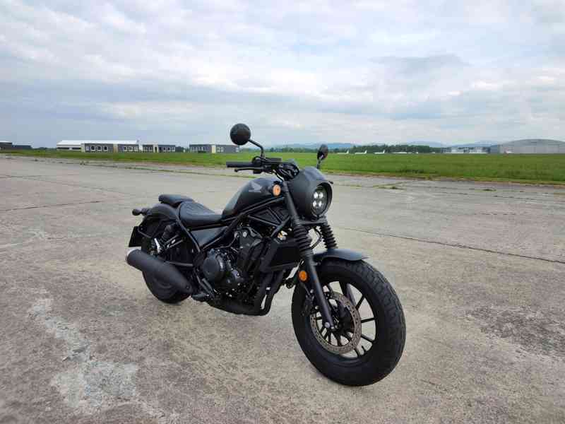 Honda Rebel Special Edition – stav nové motorky - 200 km naj - foto 8