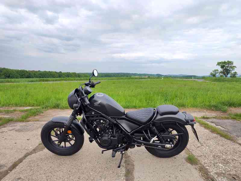 Honda Rebel Special Edition – stav nové motorky - 200 km naj - foto 3