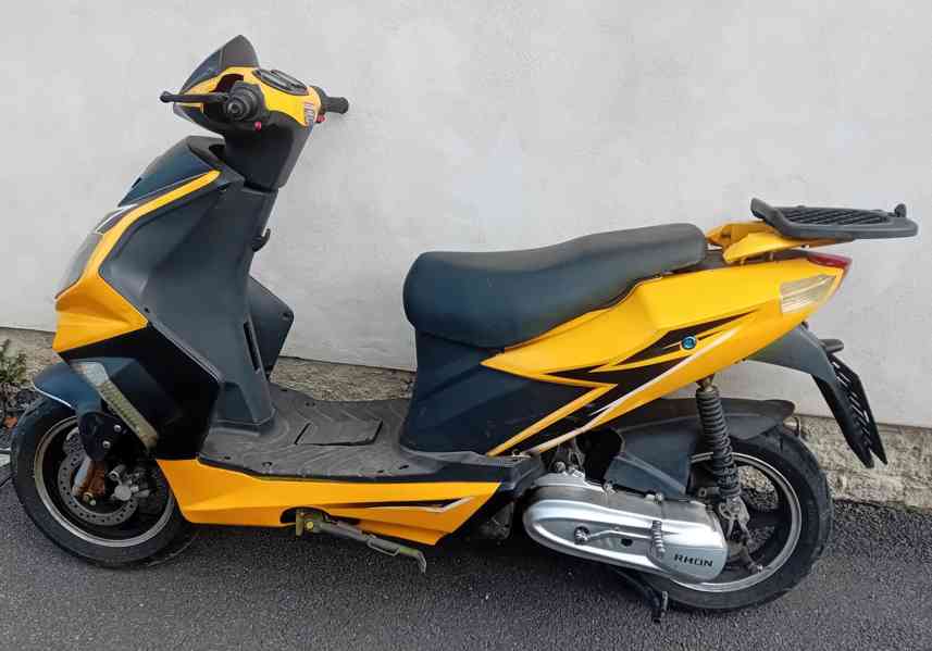Prodám na díly Motocykl-Skútr RHON 49.0 3,3kW,2010 - foto 2
