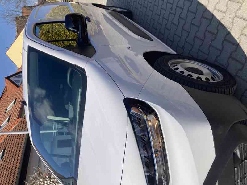 Toyota Proace City 1,5TDI  r.v. 2025 - foto 1