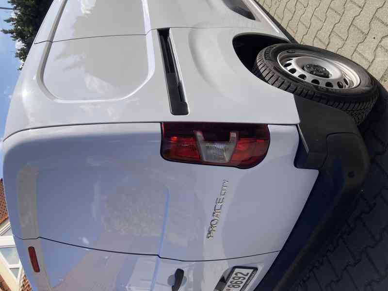 Toyota Proace City 1,5TDI  r.v. 2025 - foto 4