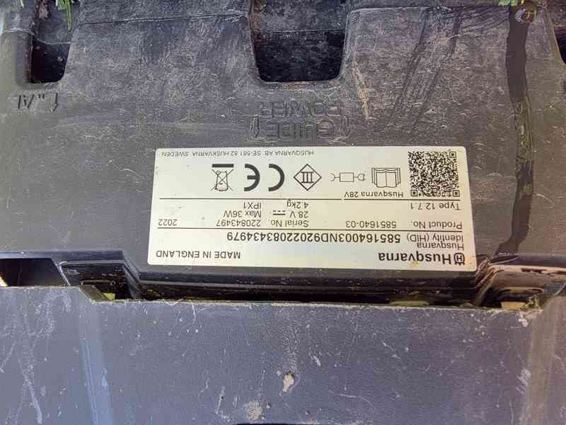 Robotická sekačka HUSQVARNA AUTOMOWER 415X - foto 7