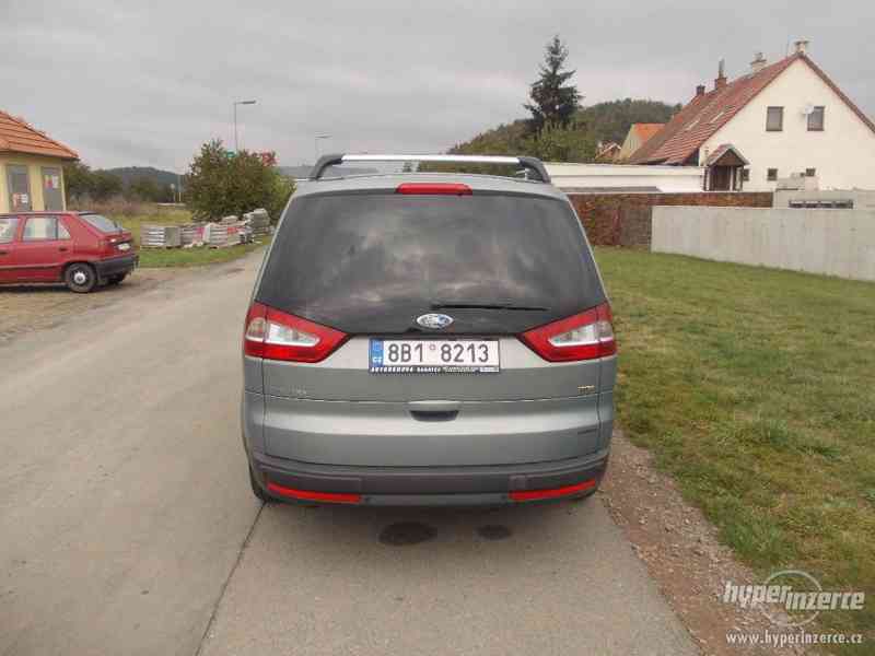Ford Galaxy 2.0TDCi - 103kW, 7 míst, GHIA - foto 5