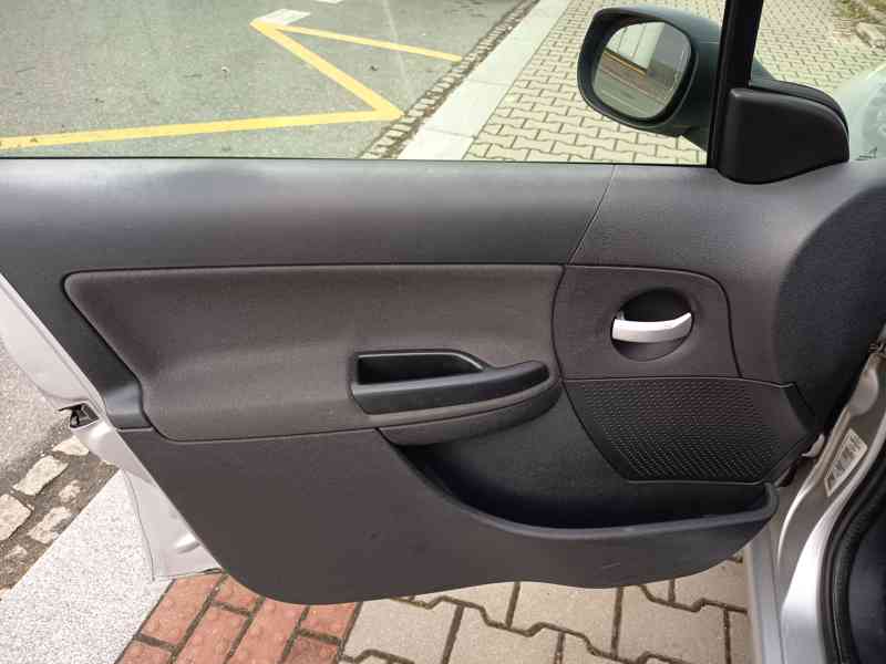 Citroen C3 1,4i Comfort ČR Klima  - foto 18