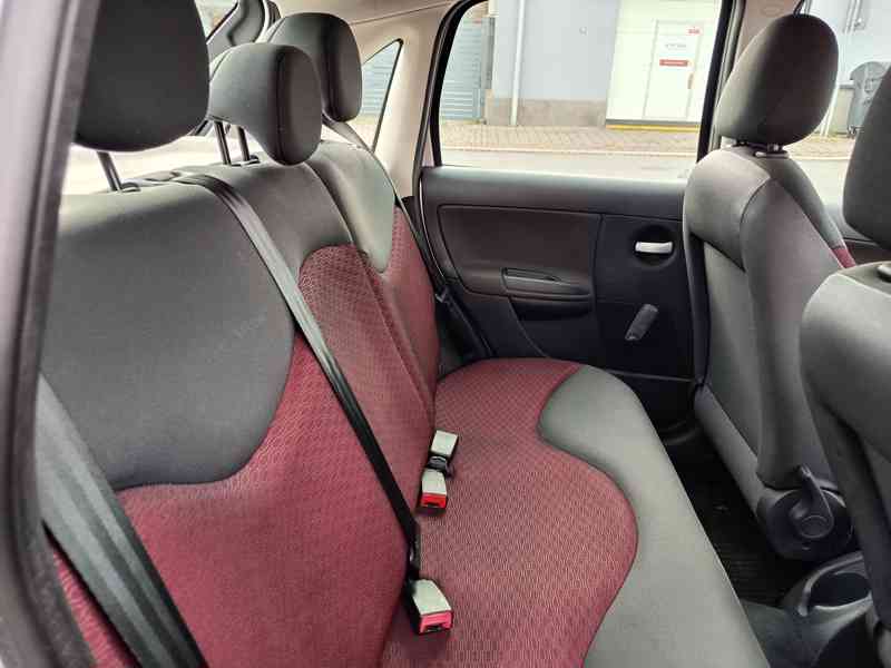 Citroen C3 1,4i Comfort ČR Klima  - foto 11