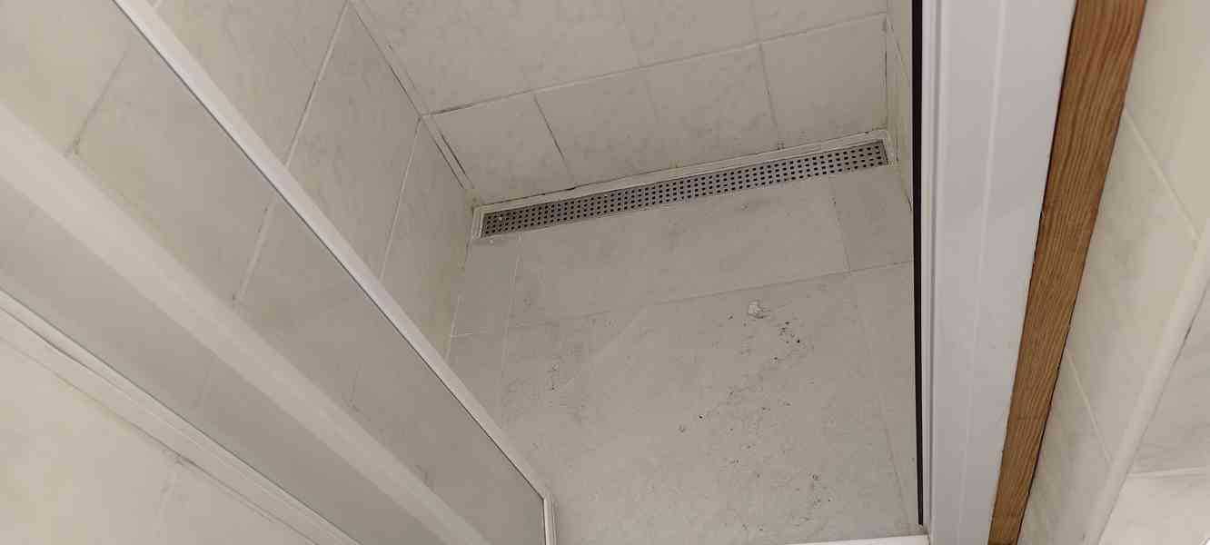 Hezký apartmán na náměstí v Železném Brodě pronajmu. - foto 3