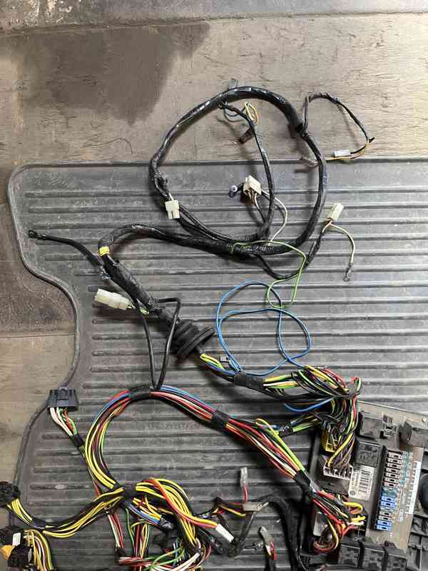 Elektroinstalace FAVORIT karburátor 93/94 - foto 5