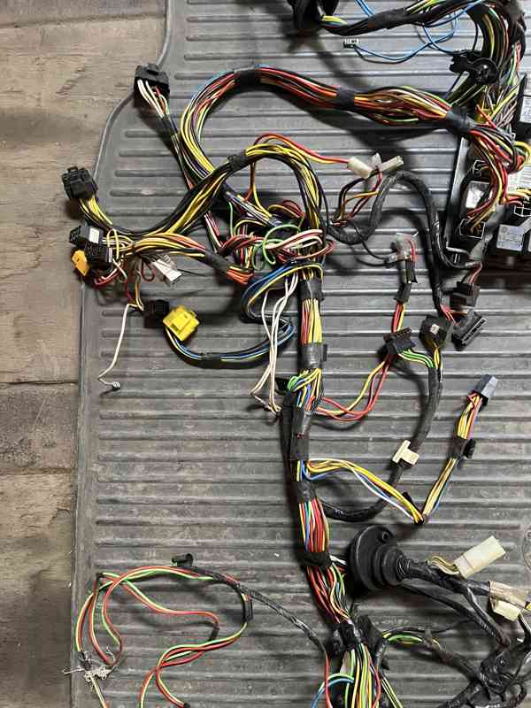 Elektroinstalace FAVORIT karburátor 93/94 - foto 4