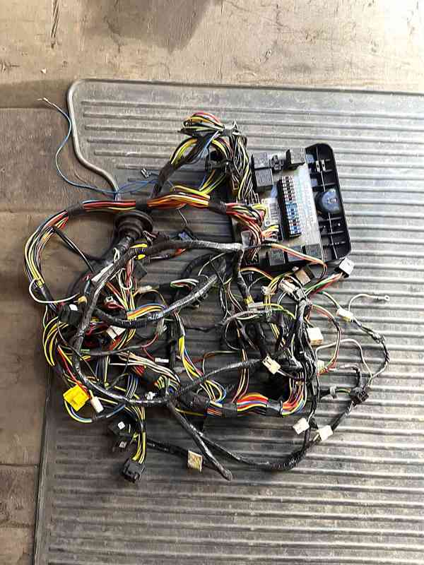 Elektroinstalace FAVORIT karburátor 93/94 - foto 1