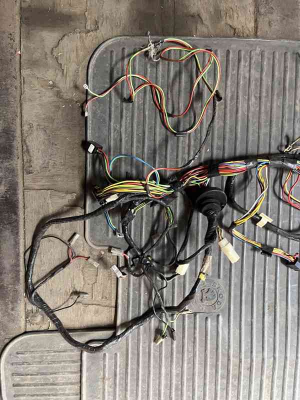 Elektroinstalace FAVORIT karburátor 93/94 - foto 7