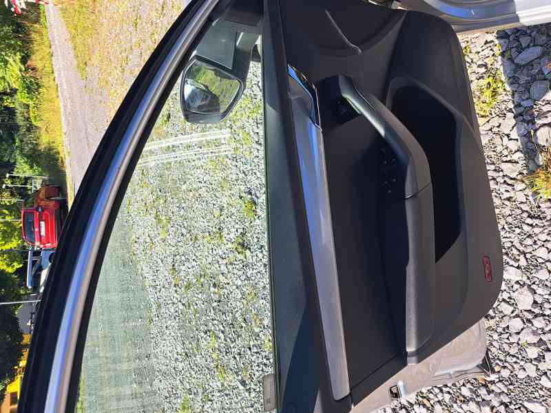 Škoda Octavia kombi 2.0 4x4 - foto 6