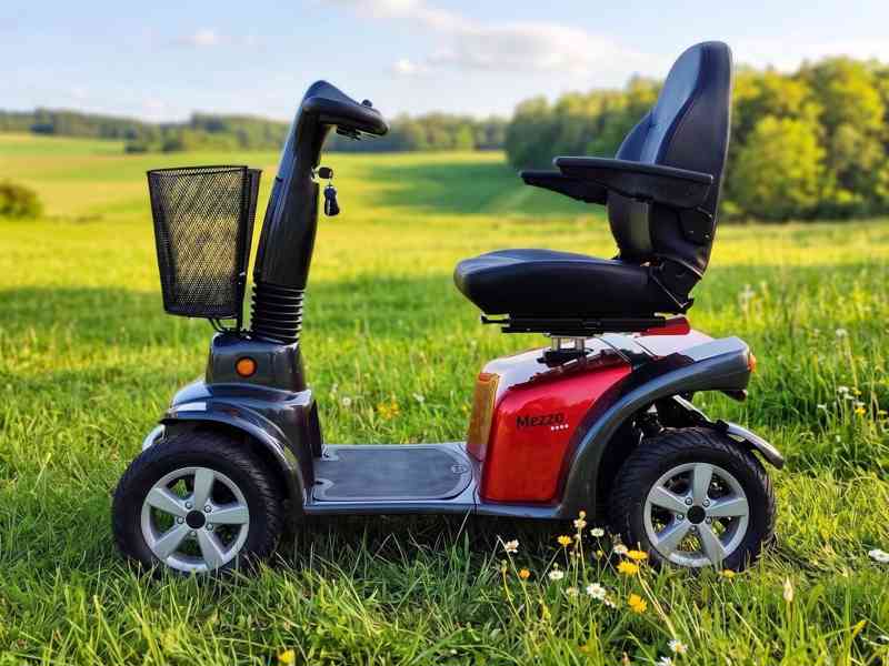 Elektrické tříkolky a čtyřkolky pro seniory  - foto 3