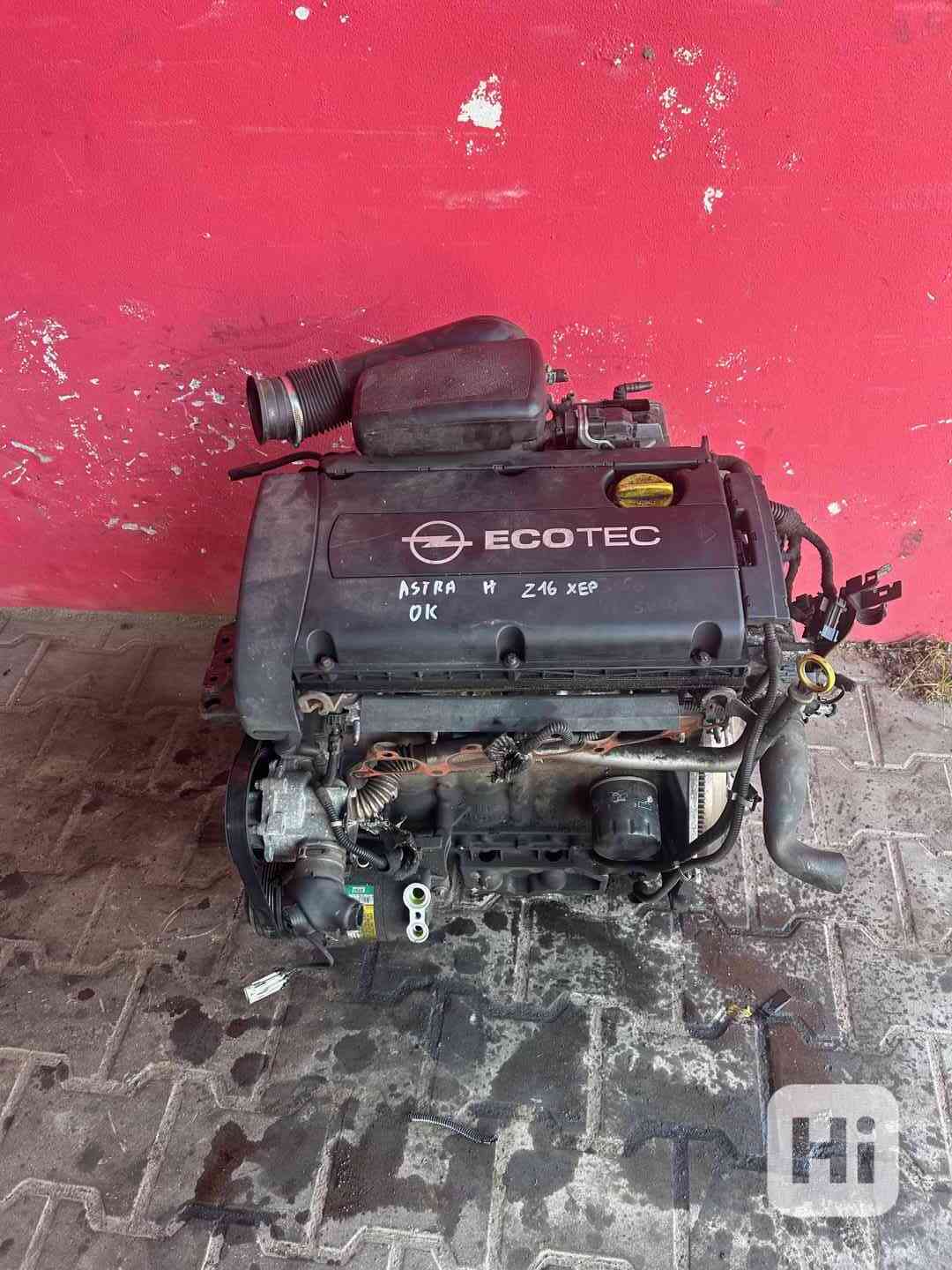 Motor 1,6 16V Opel 77KW Z16XEP Astra kompletní - foto 1