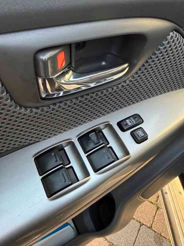 Toyota Hilux3.0 D-4D Aut. 126kw - foto 14