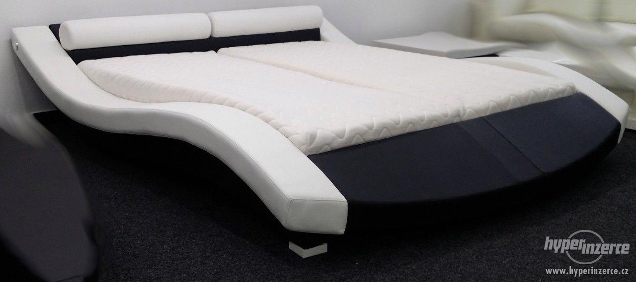 Nová postel Picco 180x200 cm černo bílá - foto 3