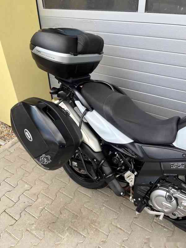 Suzuki DL 650 V-Strom - foto 6