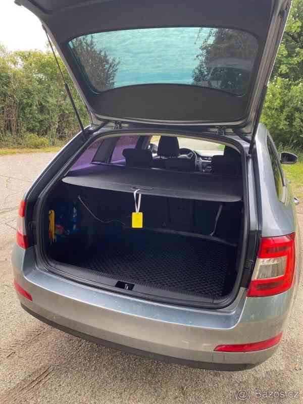 Škoda Octavia 2,0   3. 2014 - foto 5
